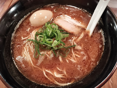 九州らーめん 艶まる 사진 3