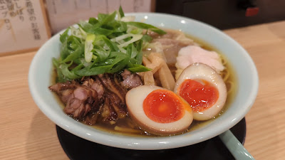 笠岡らーめんTAKETONBO 新富町店 사진 2
