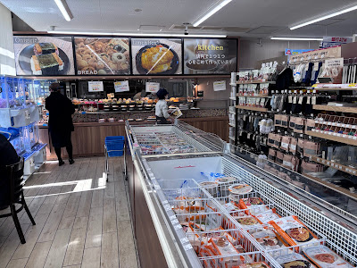 Lawson 사진 2