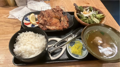 佐賀ふもと赤鶏 酒場 髙しな 東京駅ガード下店 사진 4