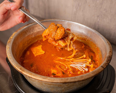요푸노쿠로부타야 신오쿠보점 사진 3