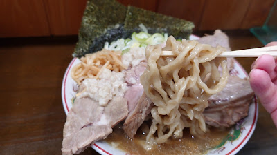 手打ち中華そば酒田 鹿島田店 사진 2