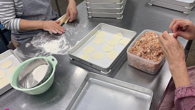 業務用餃子の餃包 사진 2