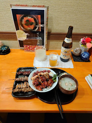 笑ヽ釜（ふふふ） 釜めし と 炭火やきとり 사진 4
