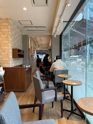 Mos Burger - Yoga 사진 4