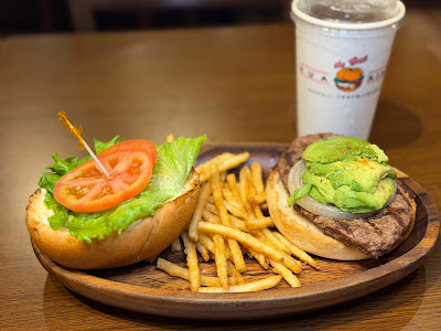 Kua Aina Sandwich Shop 사진 5