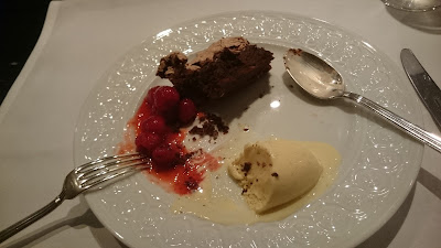 KM Restaurant 사진 2