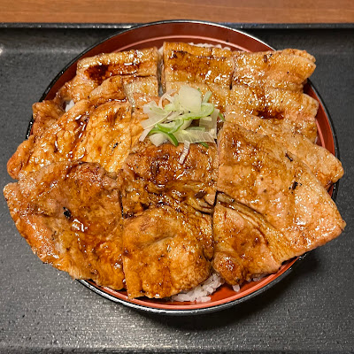 豚丼の店 あうん 사진 3