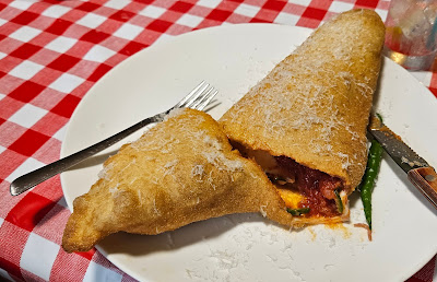 Calzone•Primo&Bar KONATAKA 사진 3