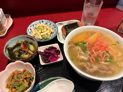 沖縄家庭料理ちゃんぴおん 사진 4