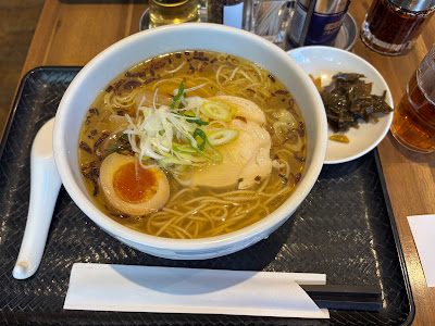中華そばと酒 彩華 사진 3