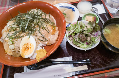 肉・菜・ごはん さかうえ 사진 2
