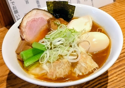 中華そば べぃしっく 사진 5