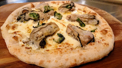 La PIZZA 사진 2