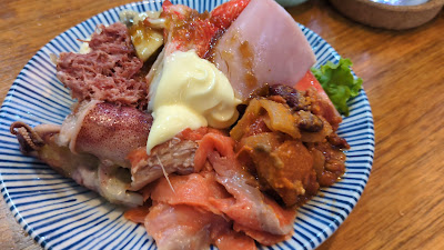 Nanikore cafeteria 사진 2