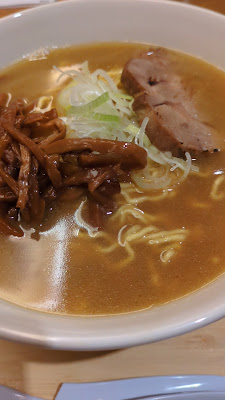 定食とラーメンの千鶴屋 駒込店 사진 2