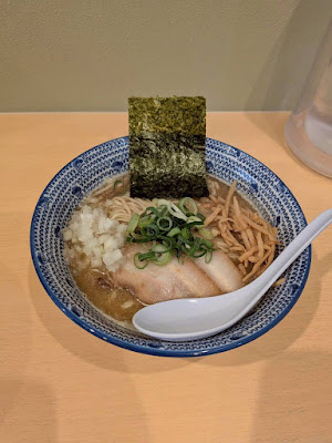 焼きあご中華そば おおなみ 西日暮里店 사진 4