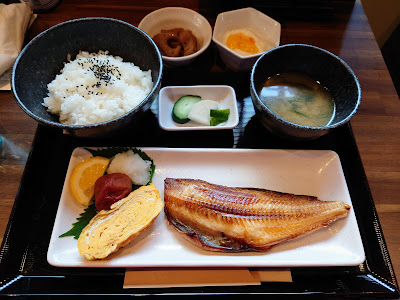 家ごはん屋 NEO 사진 2