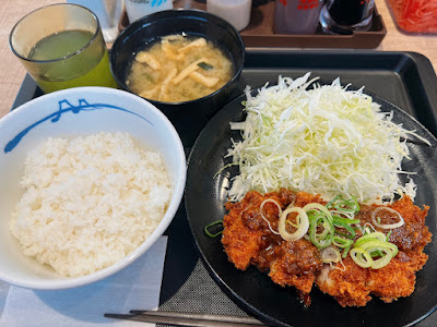松屋 松戸古ヶ崎店（松のや併設） 사진 3