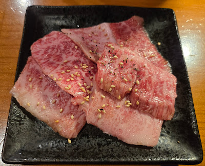 炭火焼肉ホルモン こいこい 사진 3