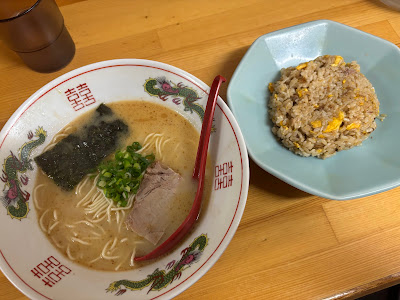 博多らーめん和 사진 4