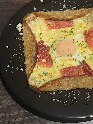 草加パリ食堂 エルブ 사진 2