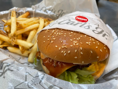 Carl's Jr Jiyugaoka Restaurant 사진 4