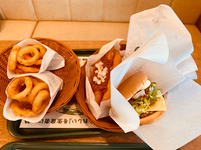 Mos Burger Cross Garden Kawasaki 사진 2
