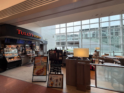 TULLY'S COFFEE Haneda Airport T3 Shop 사진 3