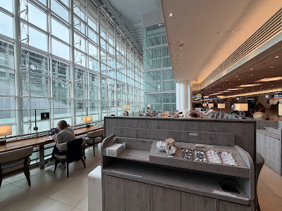 TULLY'S COFFEE Haneda Airport T3 Shop 사진 4
