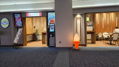 JAL PLAZA 羽田空港 7番ゲートスナック 사진 3