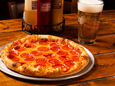 Byrd's Pizza & Ribs 사진 4