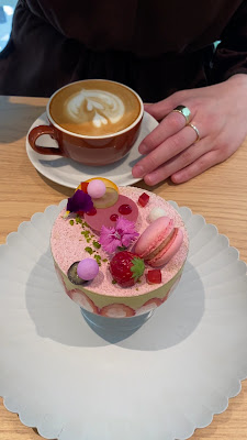 TRIANGLE CAFE 사진 2