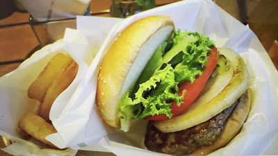 FRESHNESS BURGER Monzennakacho 사진 2