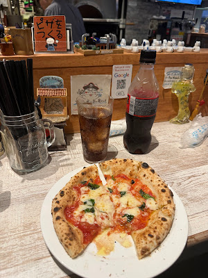 Kuroneko Pizza Shinjuku 사진 4