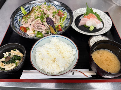 居酒屋クローバー Izakaya CLOVER 사진 3