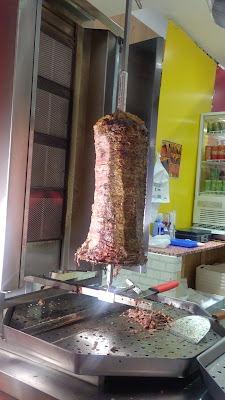 モーゼスさんのケバブ 鶯谷駅前店 사진 2