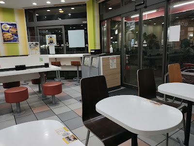 McDonald's Kita Akabane Ekimae Store 사진 5