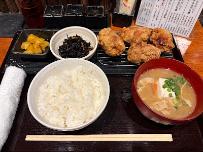 とん汁とからあげの専門店 ばくばく 田町・三田店 사진 4