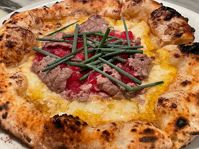 Savoy Tomato & Cheese 사진 3