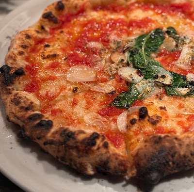 Savoy Tomato & Cheese 사진 4
