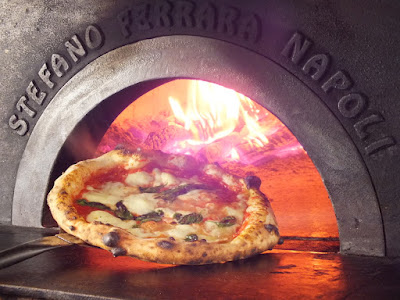 PIZZERIA CAPOLI 사진 3