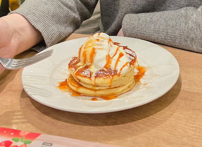 Denny's Ikebukuro 사진 3