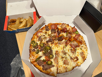 Domino's Pizza Hamamatsucho 사진 5