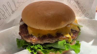 Mos Burger - Kita-Senju Center-dori Street 사진 2