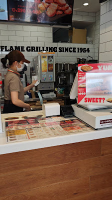 Burger King Jiyugaoka 사진 2