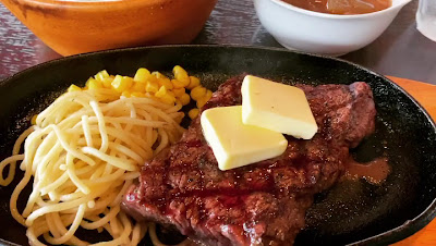 Foo dee's Ribs & BBQ grill house(ﾌｰﾃﾞｨｰｽﾞｸﾞﾘﾙ&ﾊﾞｰﾍﾞｷｭｰｸﾞﾘﾙﾊｳｽ) 사진 2