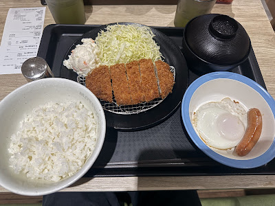 みんなの食卓 松屋食堂 武蔵中原店（松屋・松のや・マイカリー食堂併設） 사진 4
