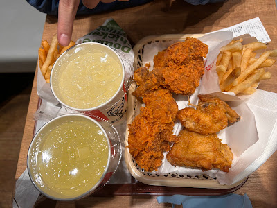 KFC Seijo 사진 3