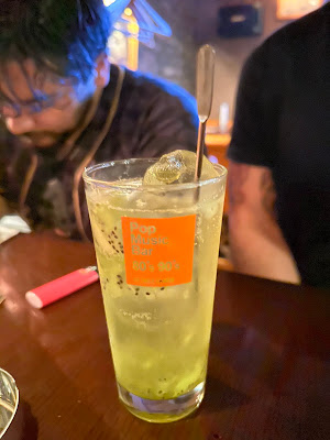 三軒茶屋ワンコインバー「80's90's」 사진 3